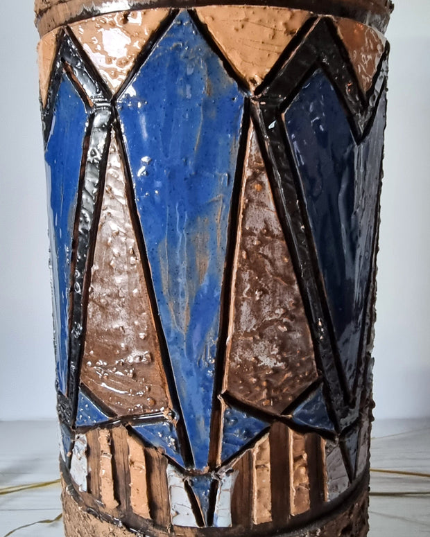 Tilgmans Keramik Ceramic Marian Zawadzki for Tilgmans Keramik, Signed 1966 Swedish Mid Modern Sgraffito Sculptural Vase, Rare
