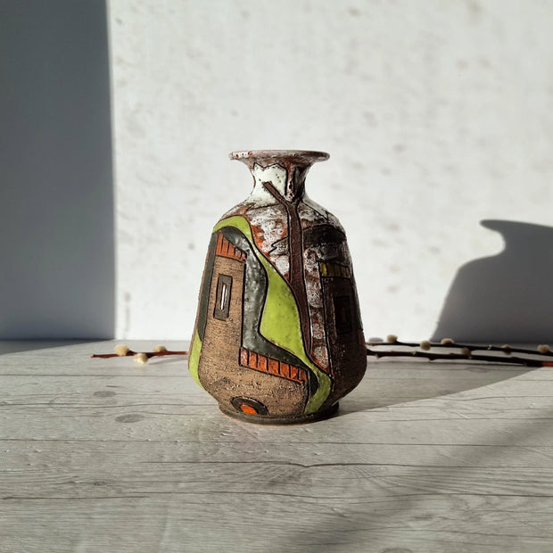Upsala Ekeby Ceramic Fratelli Fanciullacci, Stylised Town Series, Sgraffito on Clay, Gloss and Lava Glaze Décor Vase