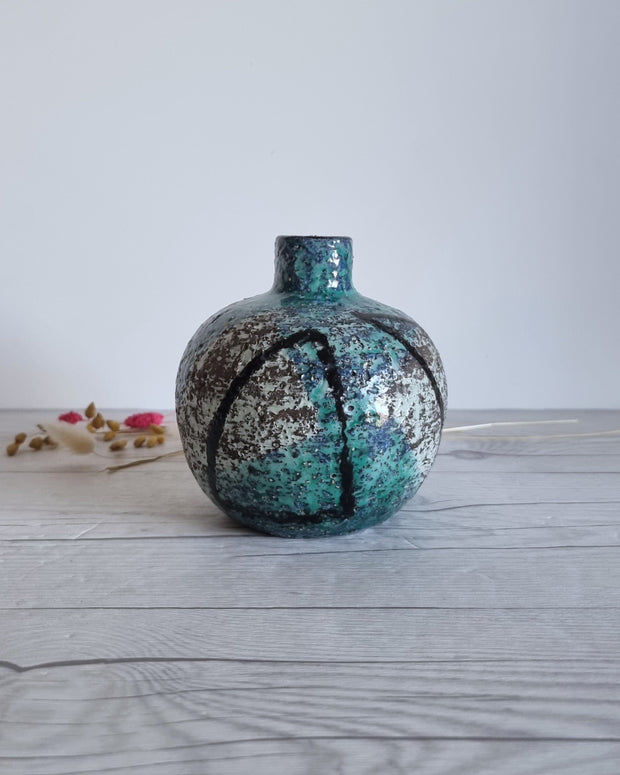 Upsala Ekeby Ceramic Ingrid Atterberg for Upsala Ekeby, 1957 'Chamotte' Series Sculptural Modernist Onion Vase, Sweden