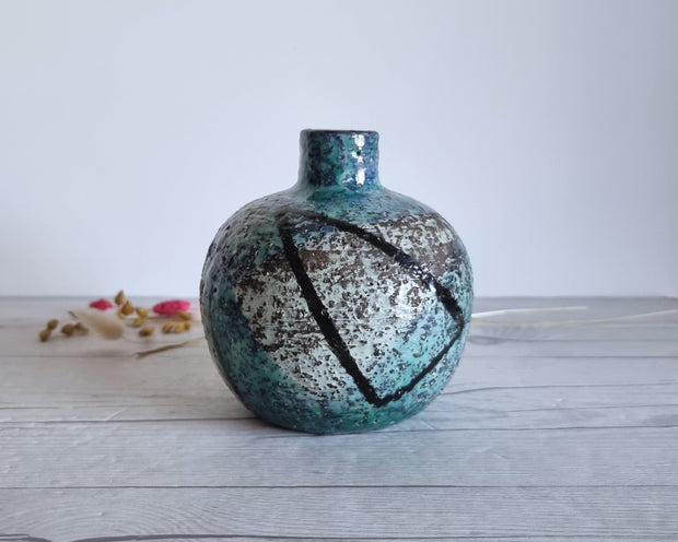 Upsala Ekeby Ceramic Ingrid Atterberg for Upsala Ekeby, 1957 'Chamotte' Series Sculptural Modernist Onion Vase, Sweden