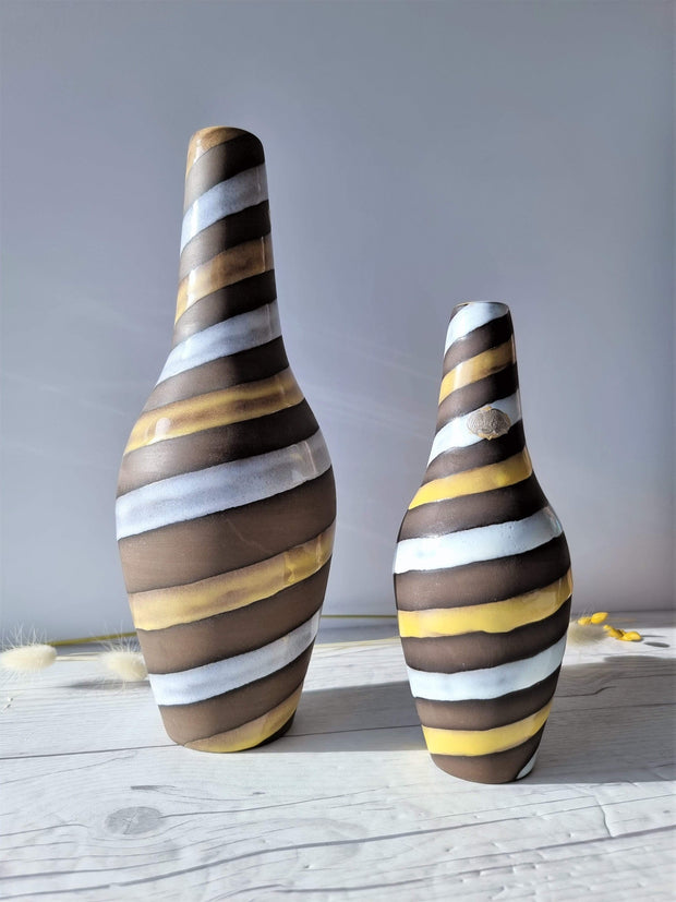 Upsala Ekeby Ceramic Ingrid Atterberg for Upsala Ekeby, Pair of 1949 'Spiral' Series Sculptural Earthenware Vases